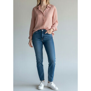 A3 New CHICO'S Classic Collared Soft Button-Front Blouse French Blush Size 3 $90